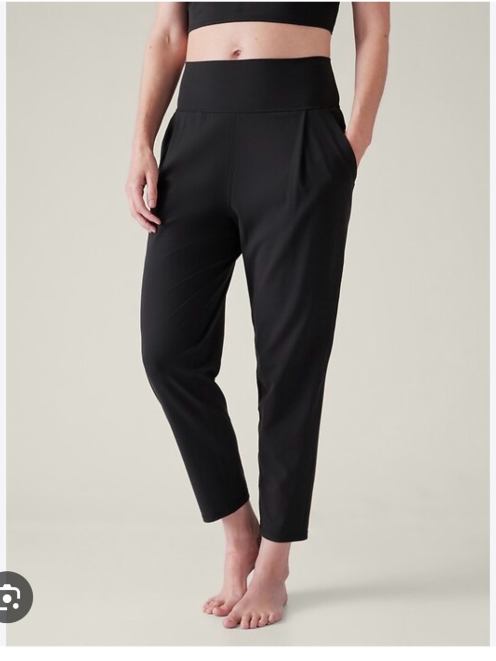 Athleta elation pants like new size Small High-Rise Black Slim Jogger Pants